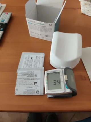 Tensiómetro de muñeca Medisana BW-20E