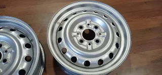 Llantas Seat 133 / 600 Fiat 13" 4/98 MUY BUSCADAS