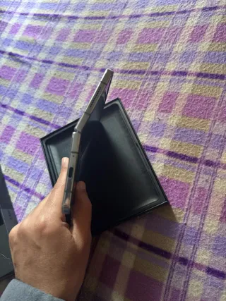 Samsung Galaxy Z Fold 4 Caja