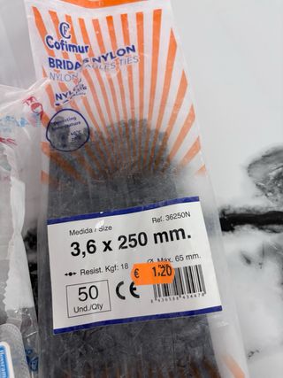 Kit herramientas fontanería y fijación