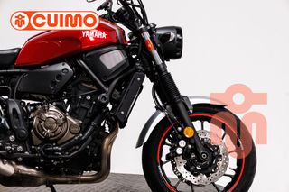 YAMAHA XSR 700