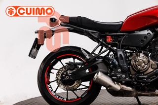 YAMAHA XSR 700
