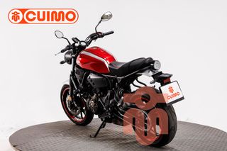 YAMAHA XSR 700