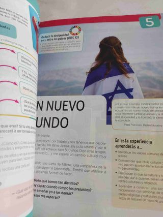 Religión Católica 3ESO  De Otra Manera - 9788468357782