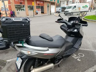 Scooter Kymco 500 r Plata,buen estado
