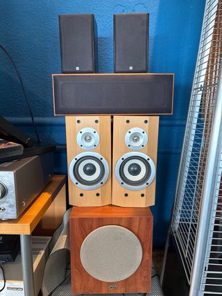 Yamaha RX-V450 Receptor AV Home Cinema