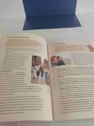 Educación en Valores Cívicos y Éticos - 9788421879269