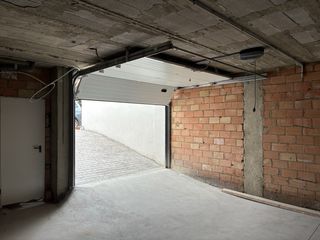 Plaza de garaje o cochera completa