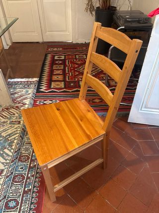 Mesa y 4 Sillas Madera Ikea