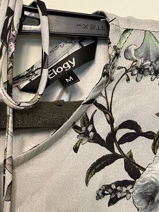 Vestido Elogy floral talla M