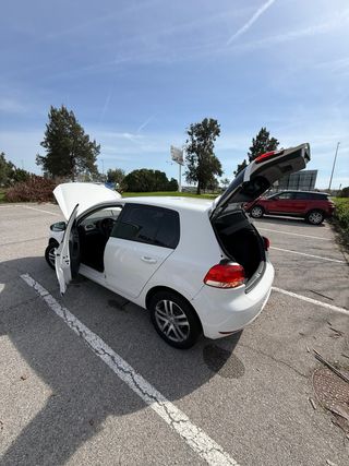 Volkswagen Golf 2010