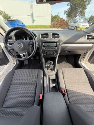 Volkswagen Golf 2010