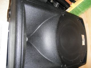 pareja de altavoces 12 con conos Eminence