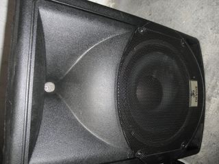 pareja de altavoces 12 con conos Eminence