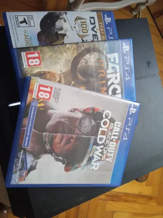 Consola Sony PS4 Negra