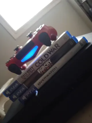 Consola Sony PS4 Negra