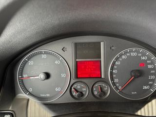 Volkswagen Golf 2004