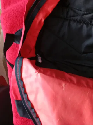 Mochila Lotto Roja y Negra