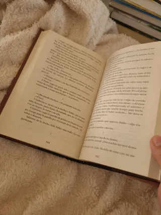 Historias de mujeres casadas: Finalista Planeta