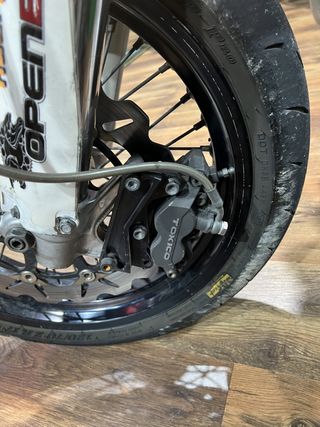 YAMAHA YZF 450 SUPERMOTARD