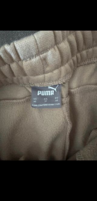 Sudadera Puma Beige y Pantalón de chandal