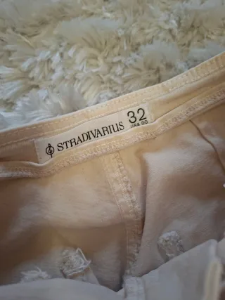 Pantalón Viral Stradivarius Talla 32