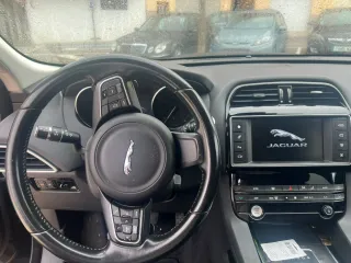 Jaguar F-Pace 2017