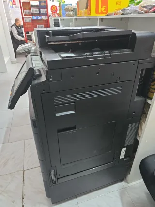 Impresora Profesional Kyocera Taskalfa 2552ci