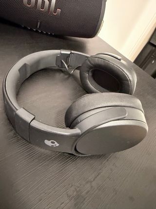 Audífonos Skullcandy Crushers Wireless Negros