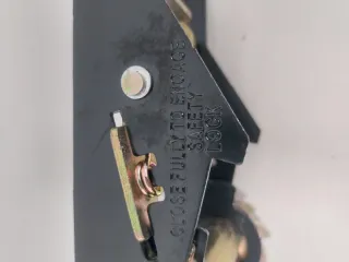 Carraca/Trincha con tensor de amarre