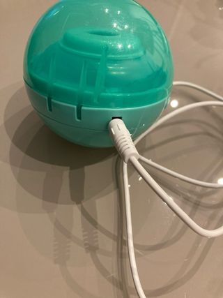 Sterilizzatore portatile per ciucci marca Suavinex