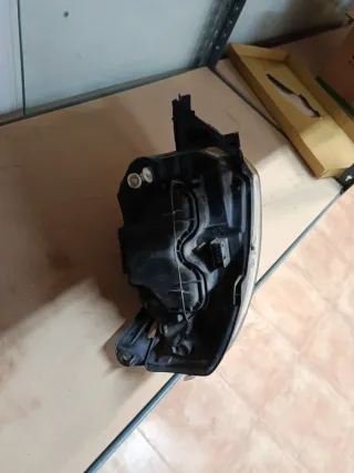 Faro Delantero Derecho Citroen C3