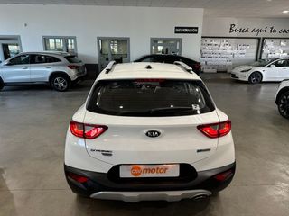Kia Stonic 1.0 T-GDI 100CV MHEV IMT CONCEPT SUV