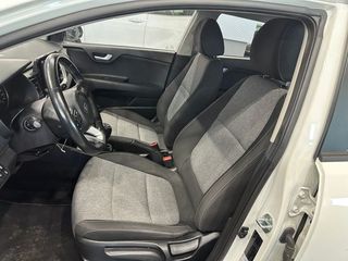 Kia Stonic 1.0 T-GDI 100CV MHEV IMT CONCEPT SUV