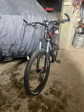 Bicicleta Btwin Rockrider 520