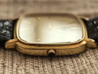 Seiko Dolce 9521 5100 Gold Plated JDM del 1984
