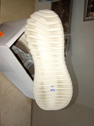 Sandalias verano grises y blancas talla 38