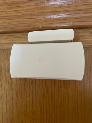 Alarma Chuango OV 300 . con varios sensores.