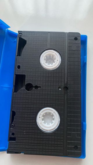 VHS Manuelita La Tortuga (Español)