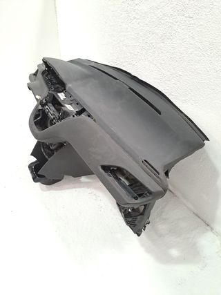 SALPICADERO PEUGEOT XR7