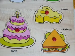 Rompecabezas madera comida bebés con agarres