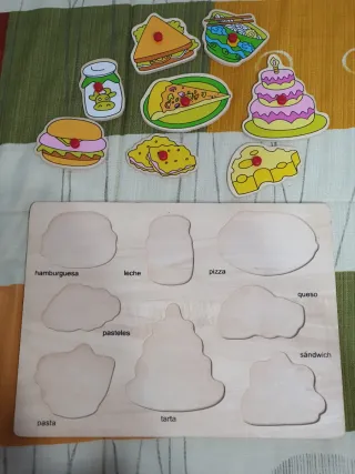 Rompecabezas madera comida bebés con agarres