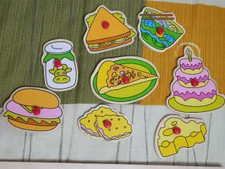 Rompecabezas madera comida bebés con agarres