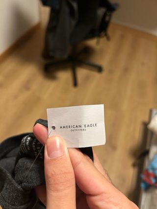 Camiseta American Eagle Gris