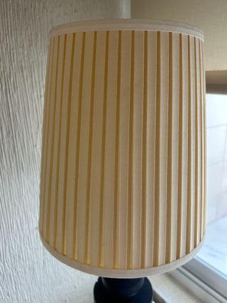 Lámpara de mesa Ikea Trípode negro