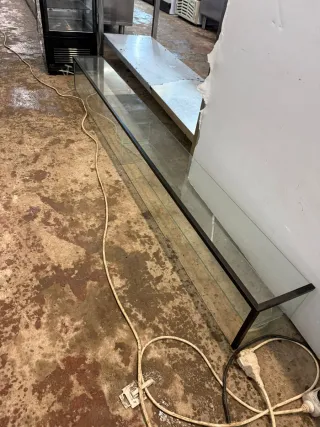 Expositor de cristal largo