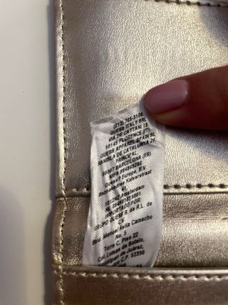 Bolso y Cartera Guess Marrón y Dorado original