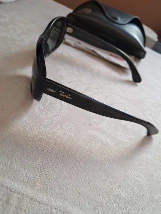 Gafas de sol Ray-Ban negras mujer