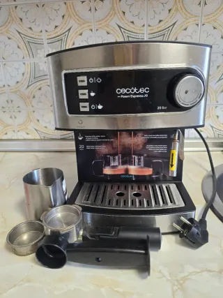 Cafetera Cecotec Power Espresso 20