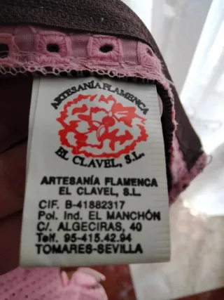 Traje Flamenca Artesanía Flamenca El Clavel .